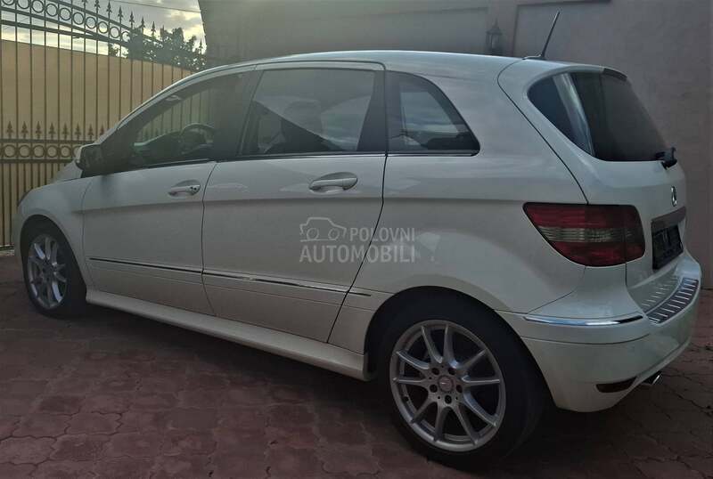 Mercedes Benz B 180 CDI SPORT HROME