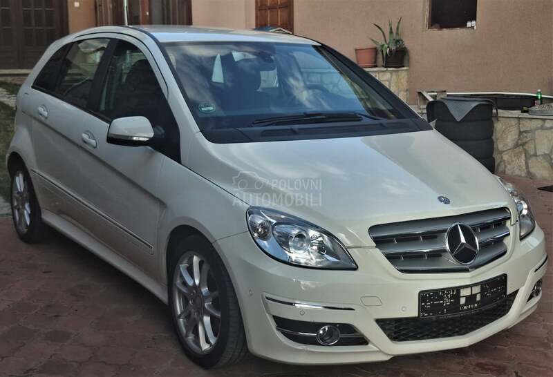 Mercedes Benz B 180 CDI SPORT HROME