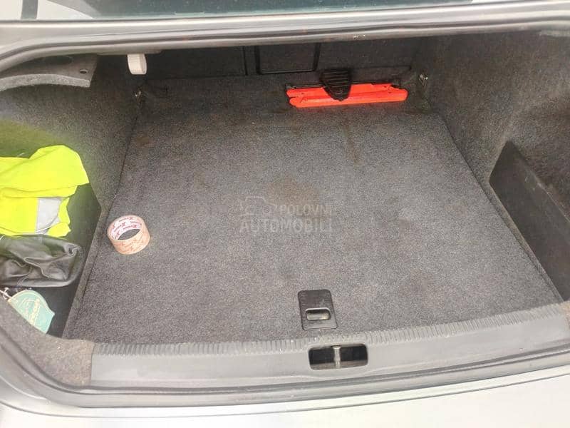 Volkswagen Passat B6 