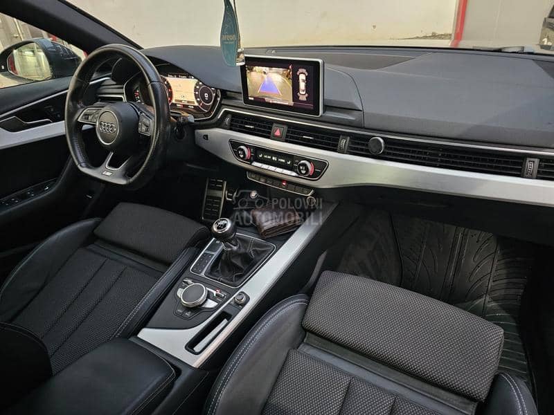 Audi A4 //S-LINE