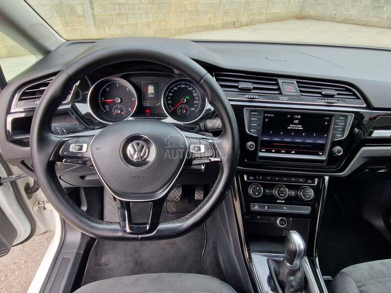 Volkswagen Touran 2.0 TDI DSG/F.U.L