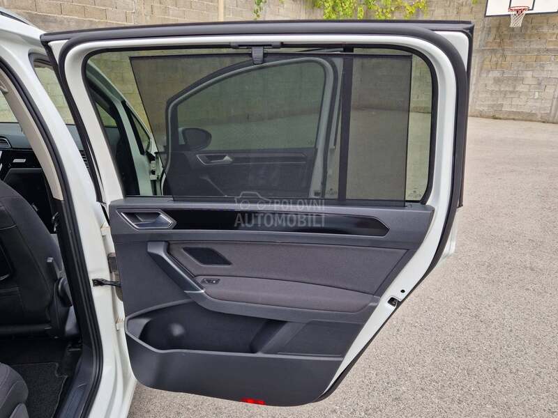 Volkswagen Touran 2.0 TDI DSG/F.U.L