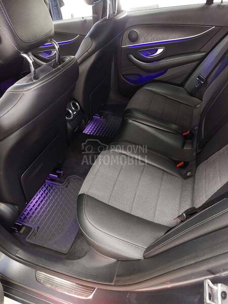 Mercedes Benz E 220 D/avangarde