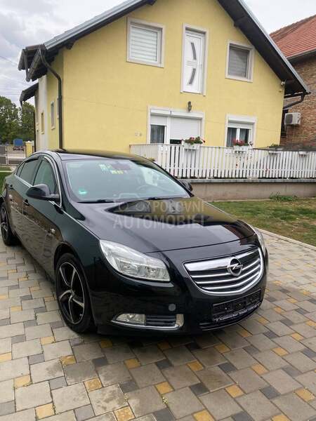 Opel Insignia 2.0