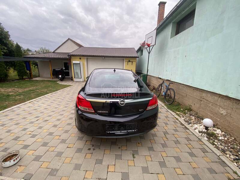 Opel Insignia 2.0
