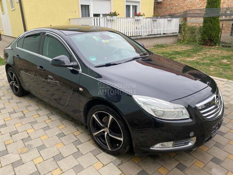 Opel Insignia 2.0
