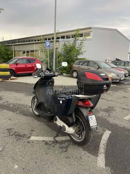 Piaggio Beverly