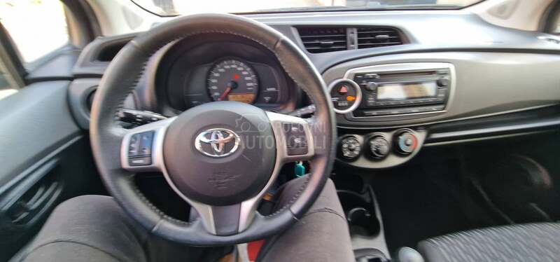 Toyota Yaris 1.0 VVTi