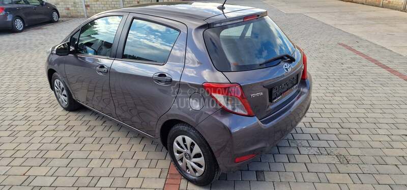 Toyota Yaris 1.0 VVTi