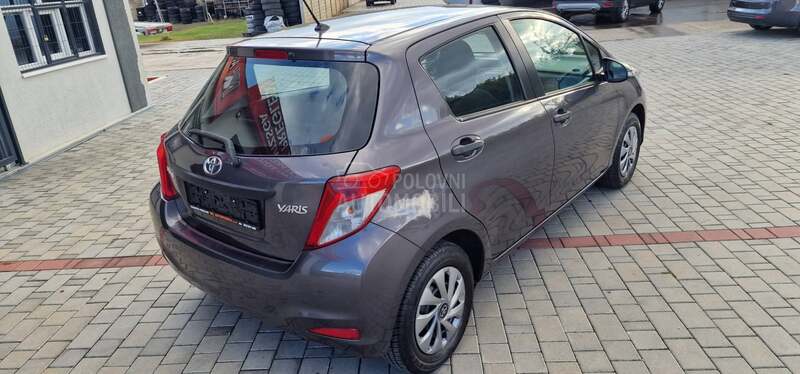 Toyota Yaris 1.0 VVTi