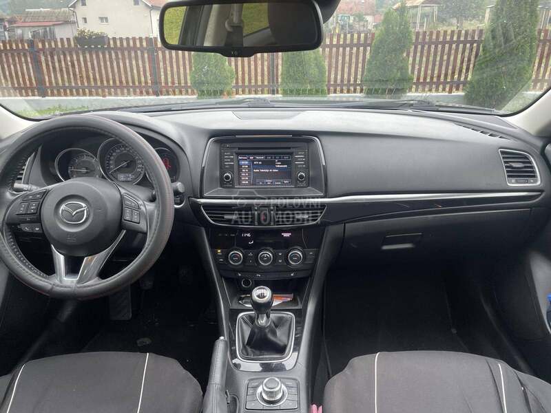 Mazda 6 