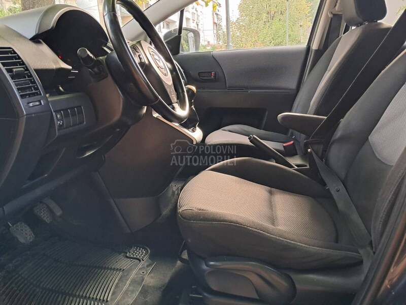 Mazda 5 