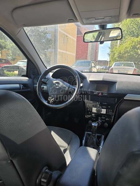 Opel Astra H 1.6HDI