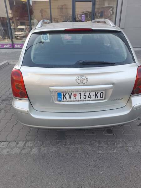 Toyota Avensis 1.8
