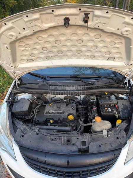 Opel Corsa D 1.2