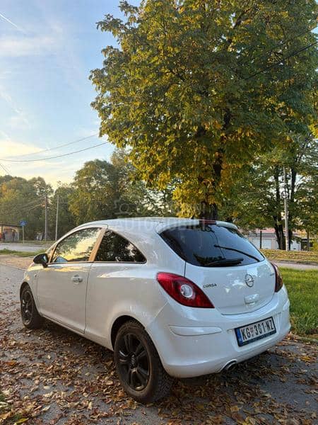 Opel Corsa D 1.2