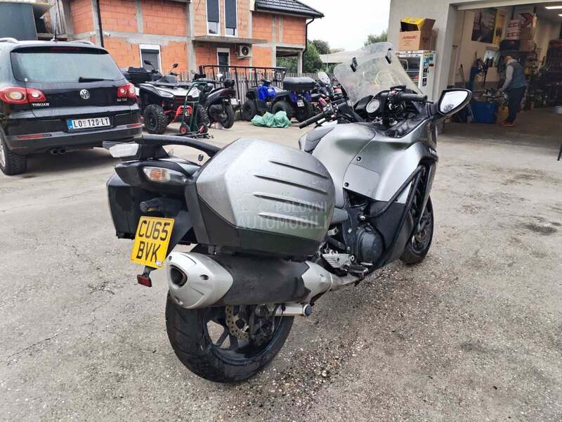 Kawasaki GTR 1400