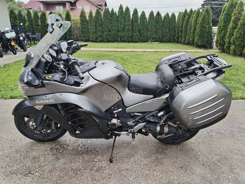 Kawasaki GTR 1400