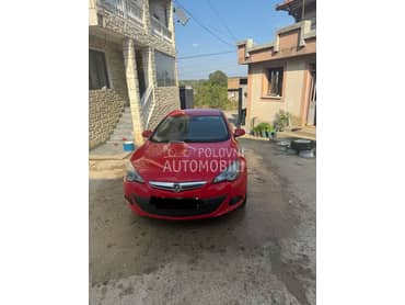 Opel Astra J 2.0cdt 2012. god. -  kompletan auto u delovima