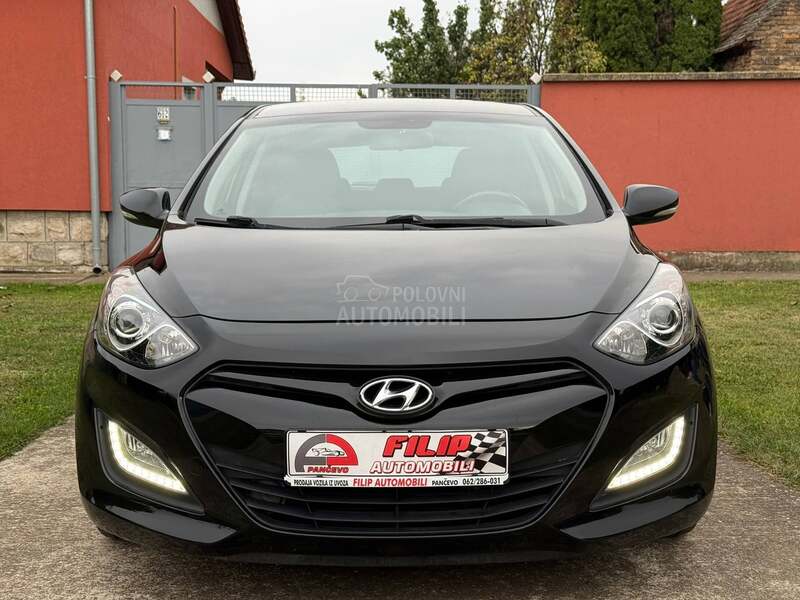 Hyundai i30 1.6 CRDI LED