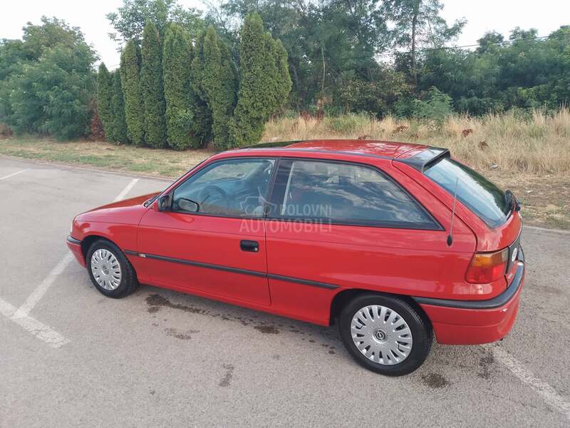 Opel Astra F 