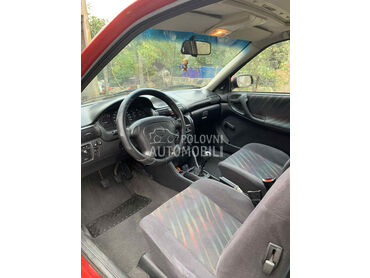 Opel Astra F 