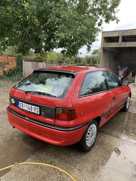 Opel Astra F 