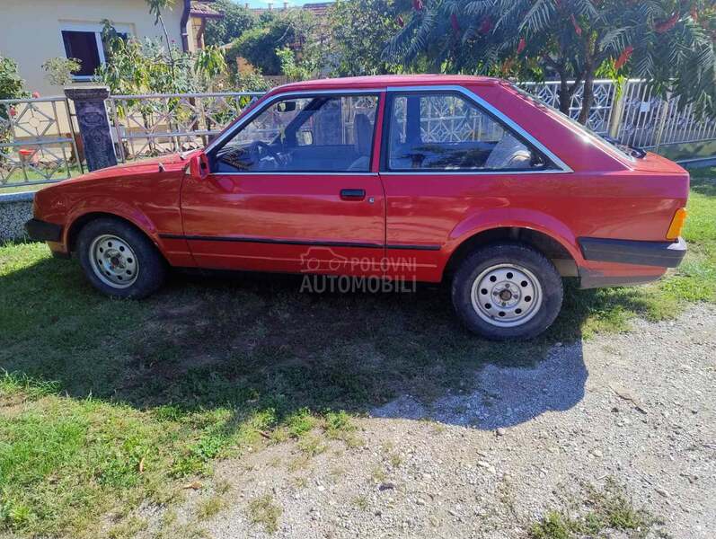 Ford Escort 1.1