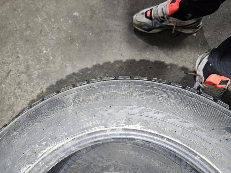 Nokian 215/65 R16 Zimska