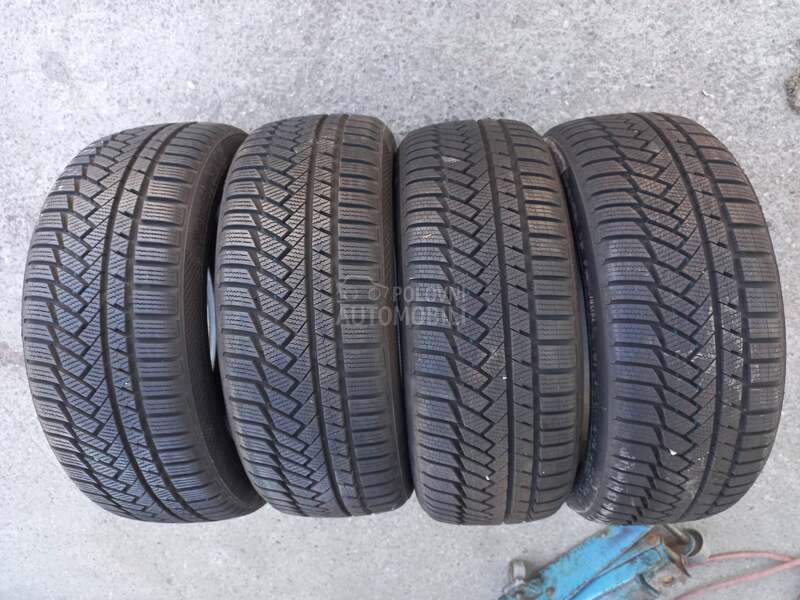 Continental 215/45 R18 Zimska