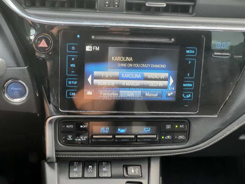 Toyota Auris 1.8 hybrid
