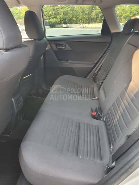 Toyota Auris 1.8 hybrid