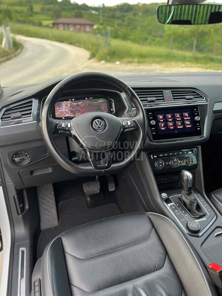 Volkswagen Tiguan R LINE 2.0 DSG 4M