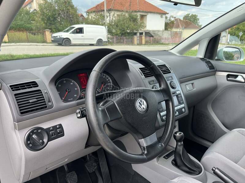 Volkswagen Touran 1.9 TDI