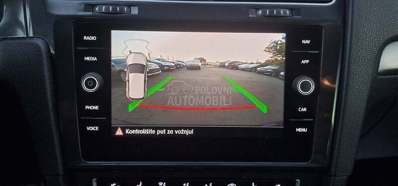 Volkswagen Golf 7 1.5 TSI HIGHLINE