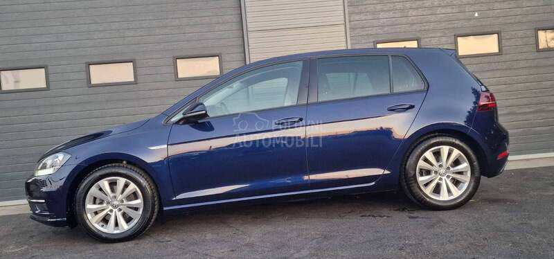 Volkswagen Golf 7 1.5 TSI HIGHLINE