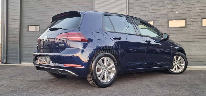 Volkswagen Golf 7 1.5 TSI HIGHLINE