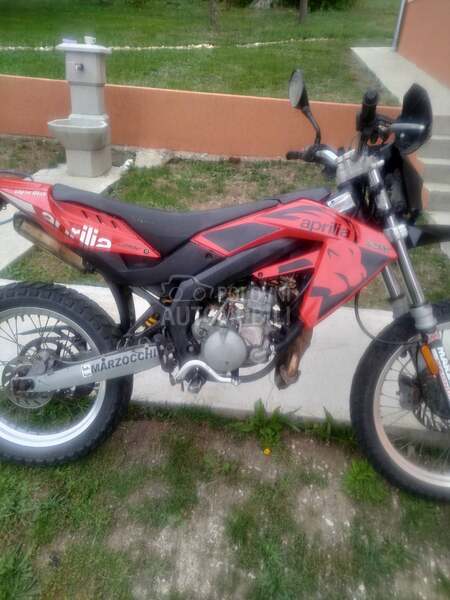 Aprilia Sx