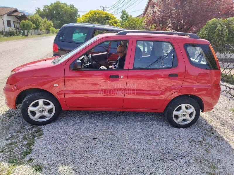 Subaru Justy 