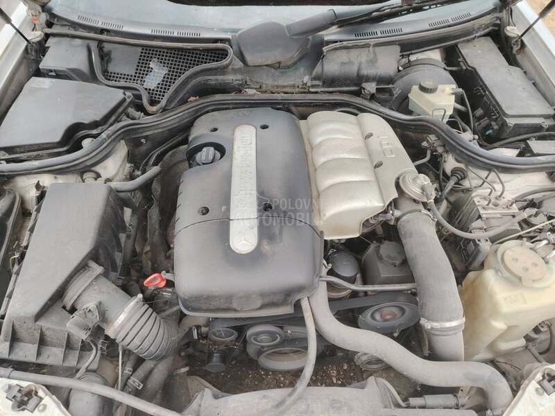 Mercedes Benz E 200 E200