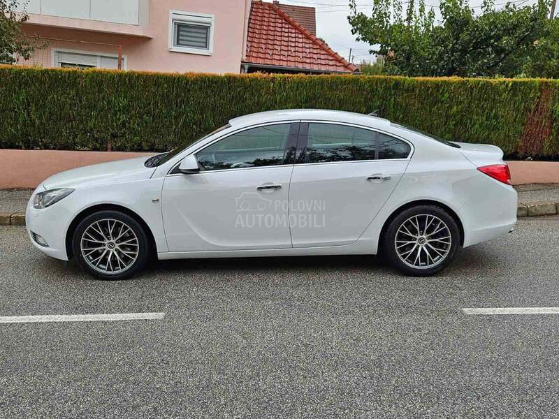 Opel Insignia 2.0