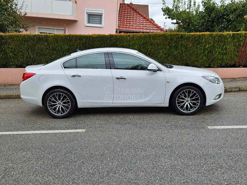 Opel Insignia 2.0