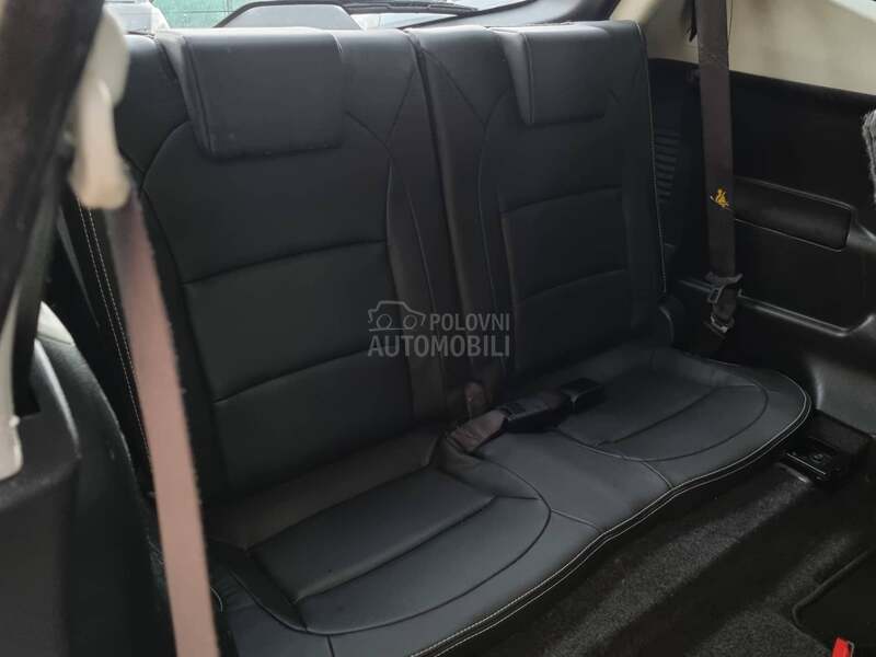 Nissan Qashqai + 2 2.0D 4x4 AUTOM