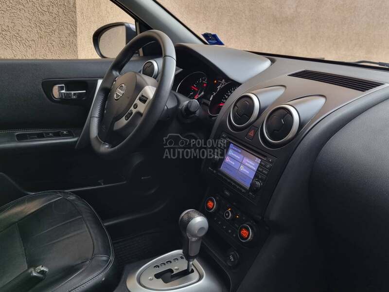 Nissan Qashqai + 2 2.0D 4x4 AUTOM