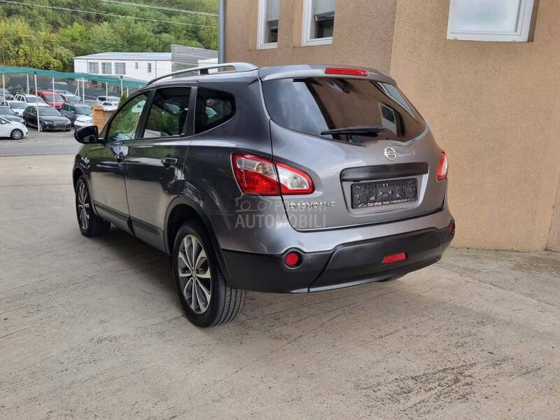 Nissan Qashqai + 2 2.0D 4x4 AUTOM