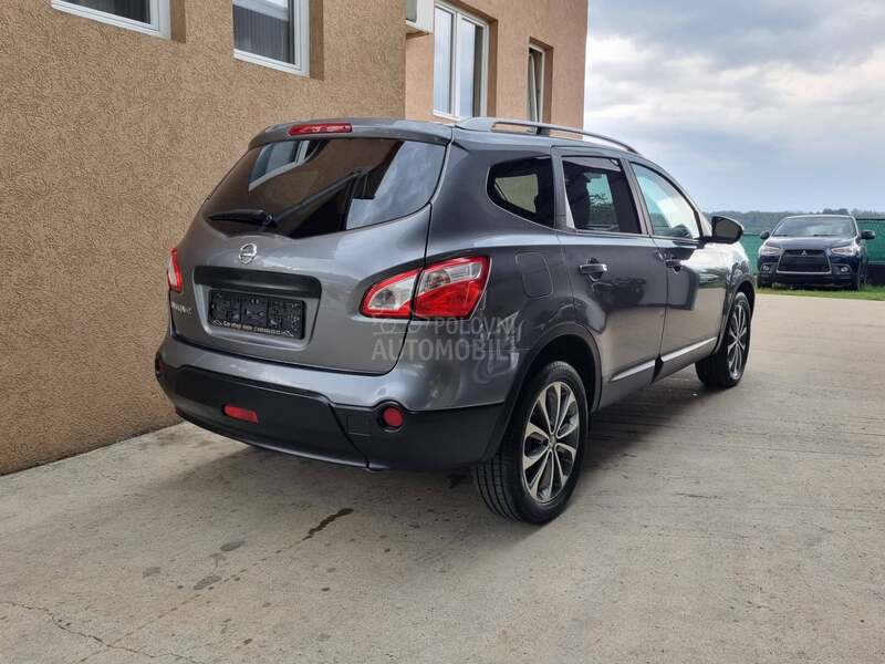 Nissan Qashqai + 2 2.0D 4x4 AUTOM