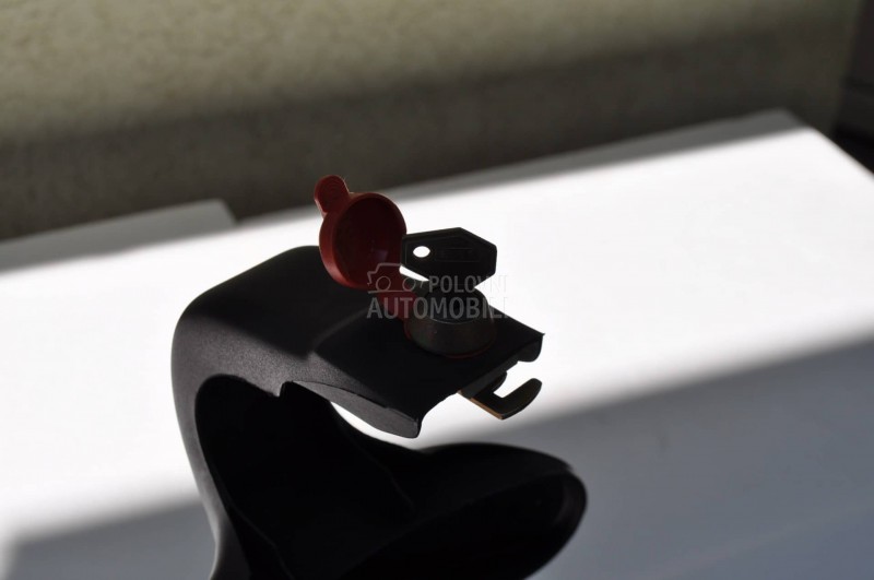 Originalni magnetni ski auto nosaci Menabo