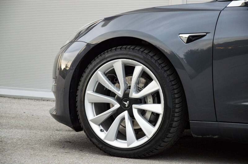 Tesla Model 3 Long Range 4x4