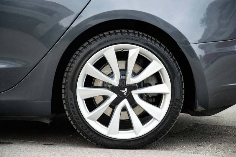 Tesla Model 3 Long Range 4x4