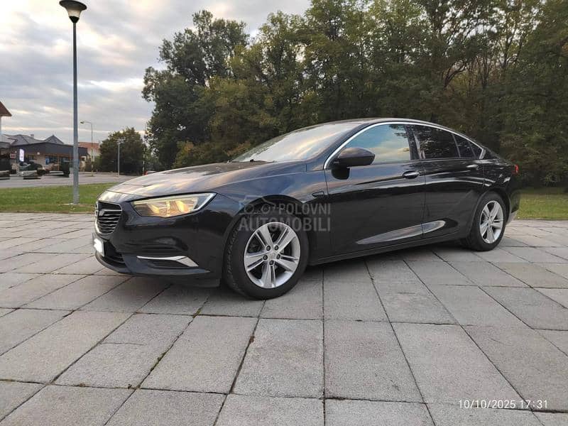 Opel Insignia 